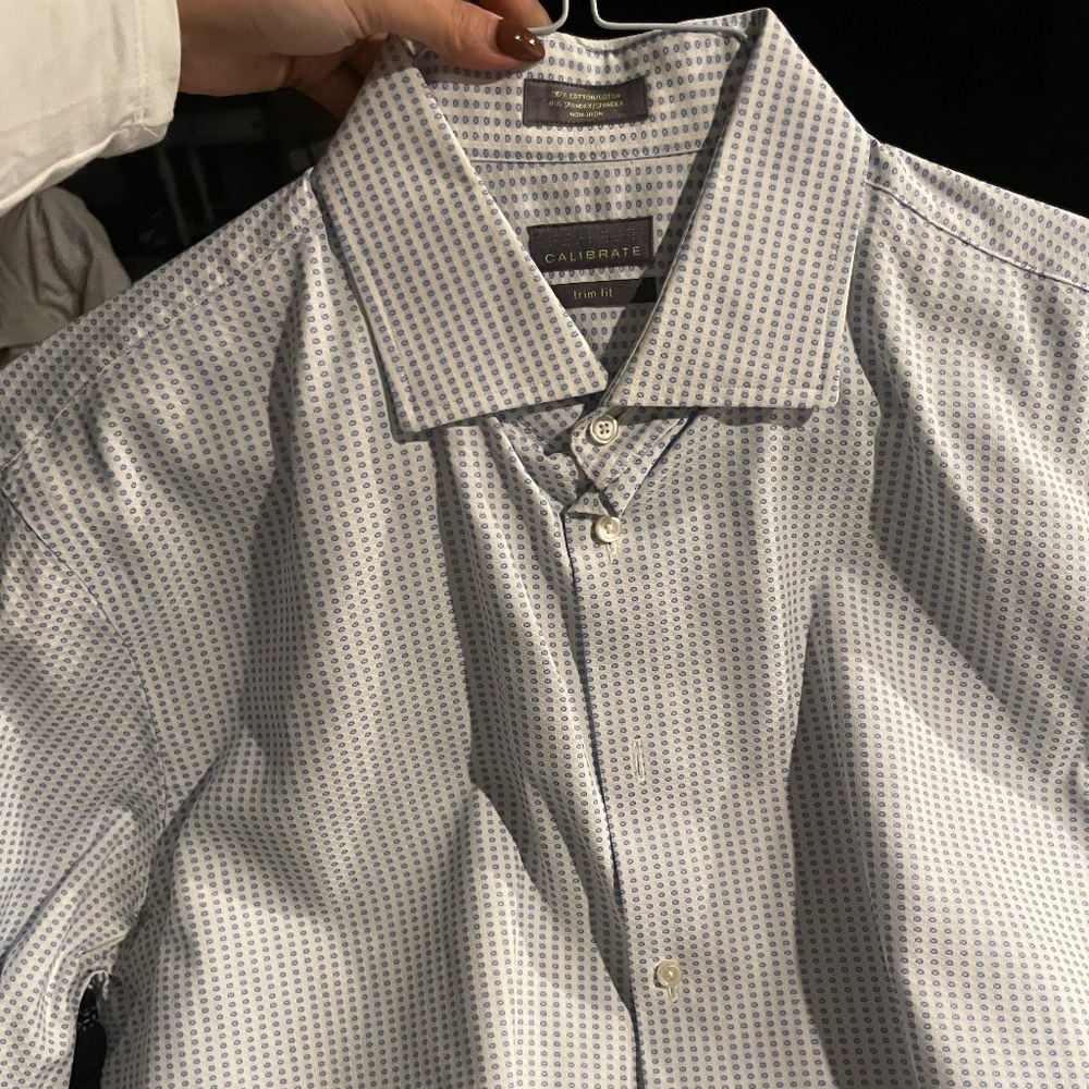 Calibrate long sleeve dress shirts
